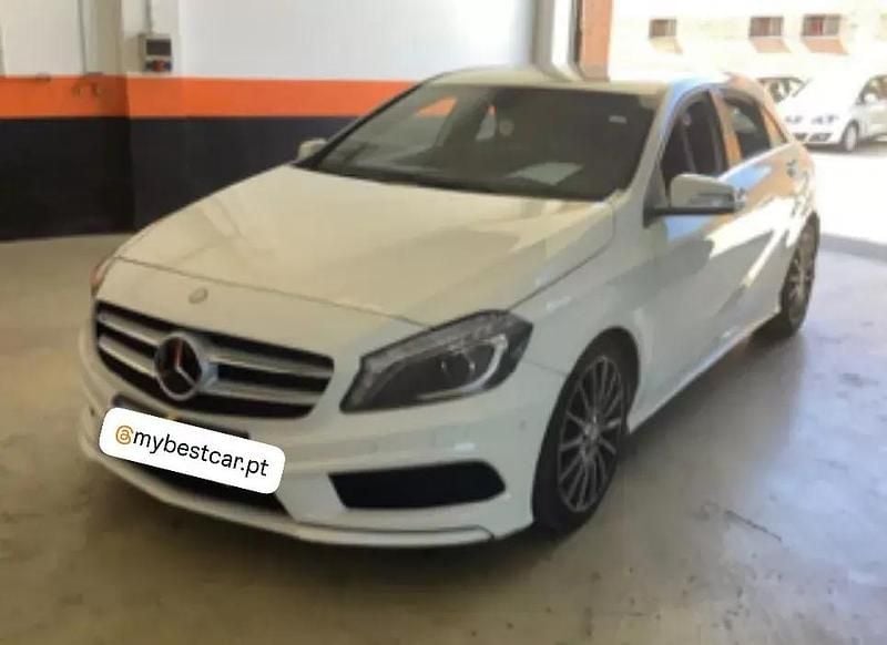 Preto Usado 2013 Mercedes 200 AMG Coupé | € 16.900 - Imagem 1/4