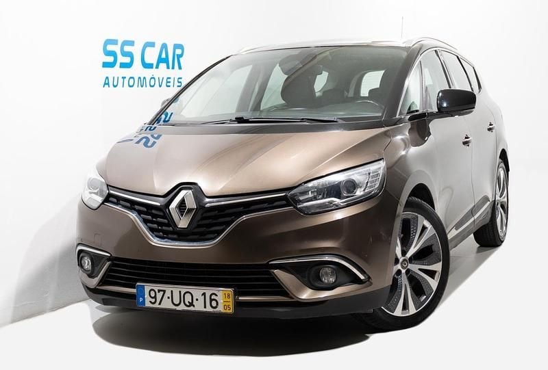 Castanho Usado 2018 Renault Grand Scénic IV Intens Monovolume | € 11.940 (Super Preço) - Imagem 1/4