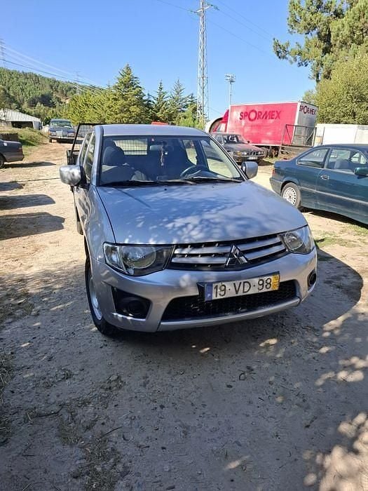 Usado 2012 Mitsubishi L200 Pickup | € 12.000 - Imagem 1/4