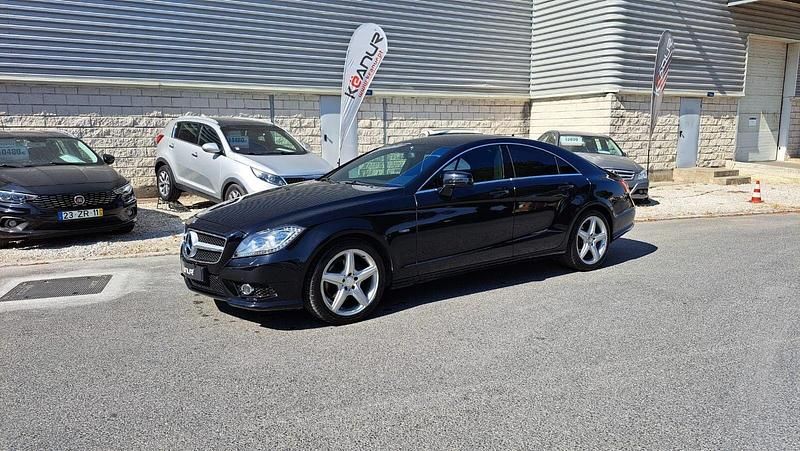 Preto Usado 2011 Mercedes CLS250 Coupé | € 22.980 - Imagem 1/4