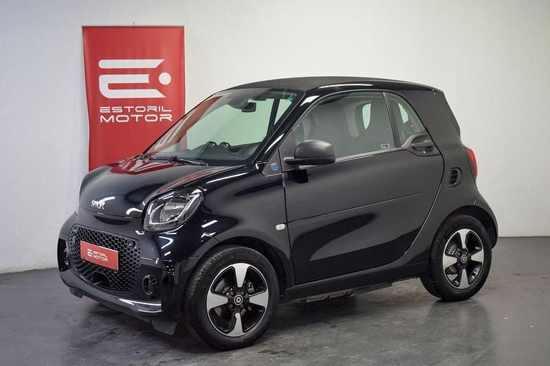 Preto Usado 2022 Smart ForTwo Electric Drive Passion Coupé | € 14.500 (Preço justo) - Imagem 1/4