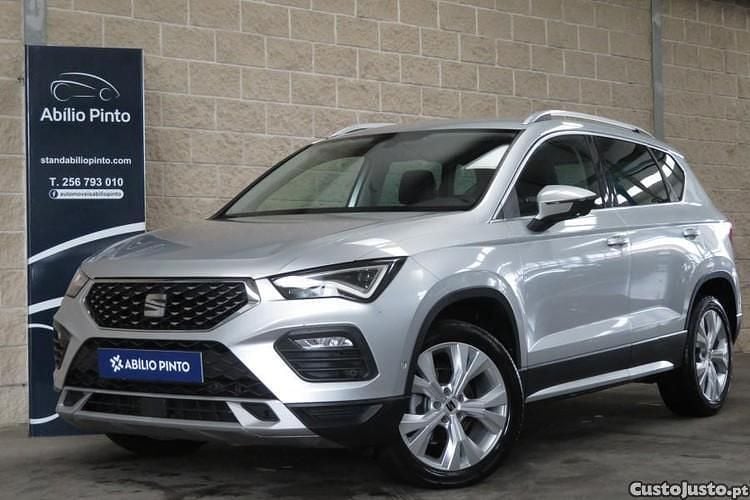 Cinza Usado 2022 Seat Ateca Xperience SUV | € 23.750 (Bom preço) - Imagem 1/1