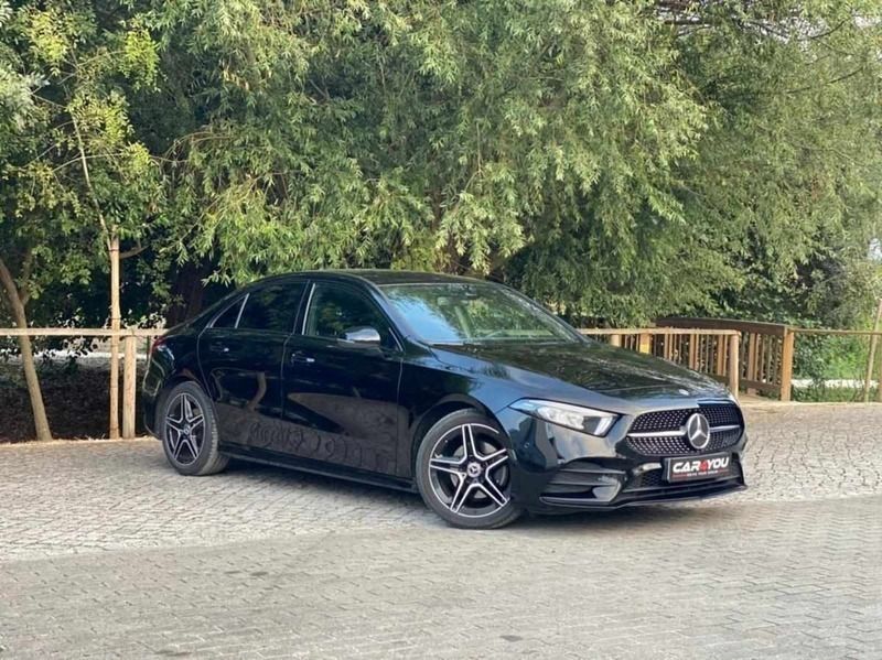 Preto Usado 2019 Mercedes A180 AMG line Sedan | € 25.900 (Preço elevado) - Imagem 1/4