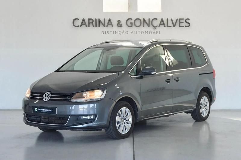 Cinza Usado 2014 VW Sharan Monovolume | € 9.750 - Imagem 1/4