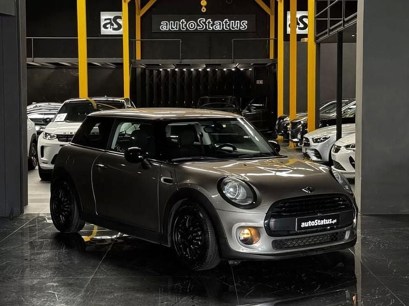 Cinza Usado 2016 Mini ONE Citadino | € 13.490 (Bom preço) - Imagem 1/4
