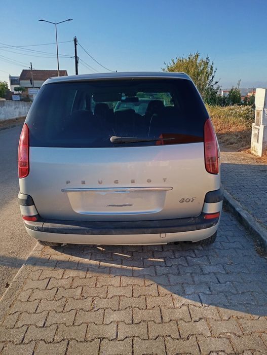 Usado 2005 Peugeot 807 Monovolume | € 1.300 - Imagem 1/4