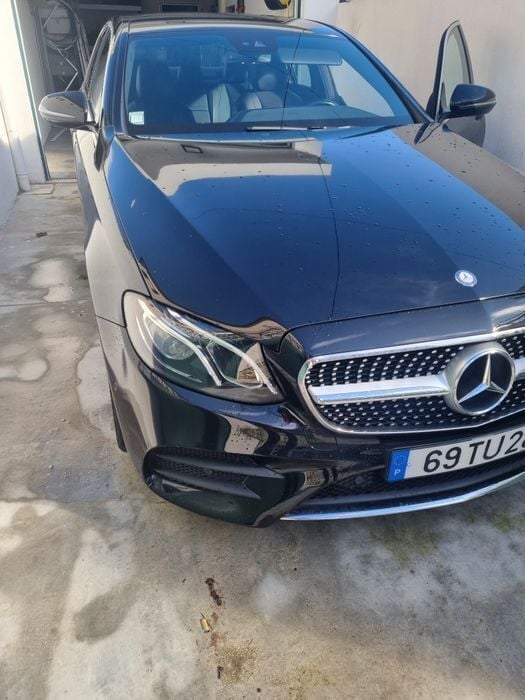 Usado 2017 Mercedes E200 AMG line Sedan | € 28.000 - Imagem 1/4