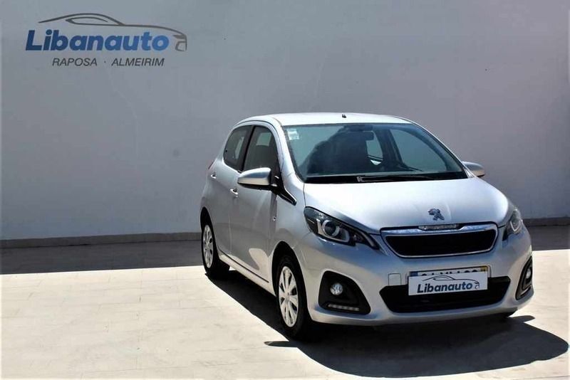 Cinza Usado 2019 Peugeot 108 Active Citadino | € 11.900 (Preço elevado) - Imagem 1/4