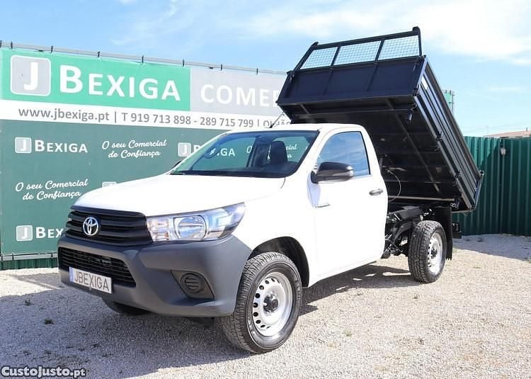 Branco Usado 2022 Toyota HiLux Pickup | € 32.900 (Preço justo) - Imagem 1/1