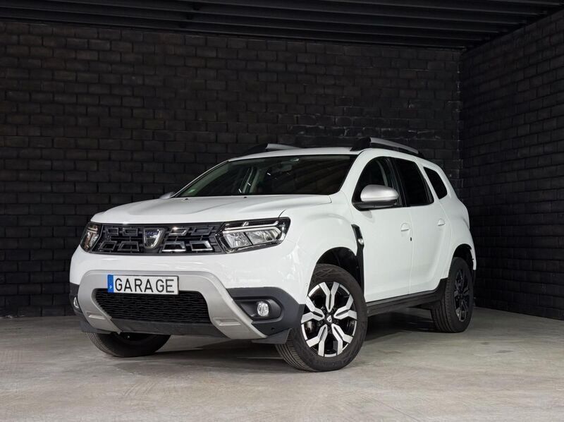 Branco Usado 2022 Dacia Duster Prestige SUV | € 17.500 - Imagem 1/4