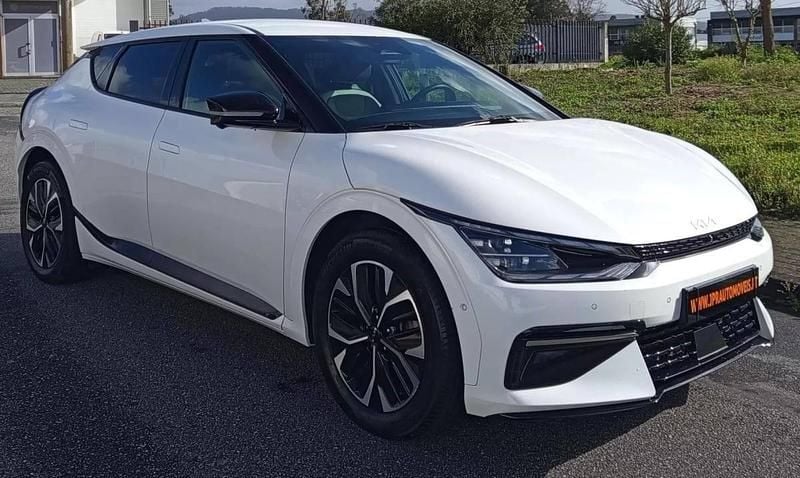 Usado Kia EV6 168 kW (229 HP) 2021 Branco SUV
