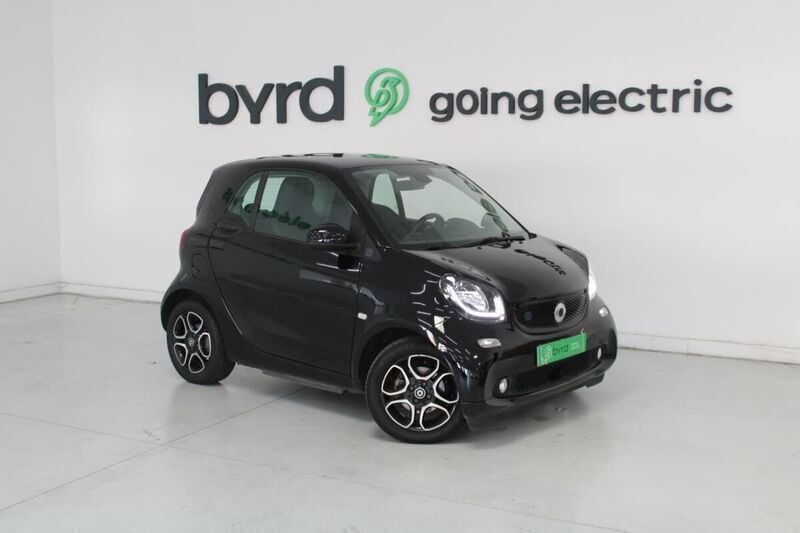 Cinzento Usado 2019 Smart ForTwo Electric Drive Prime Citadino | € 10.900 (Bom preço) - Imagem 1/4