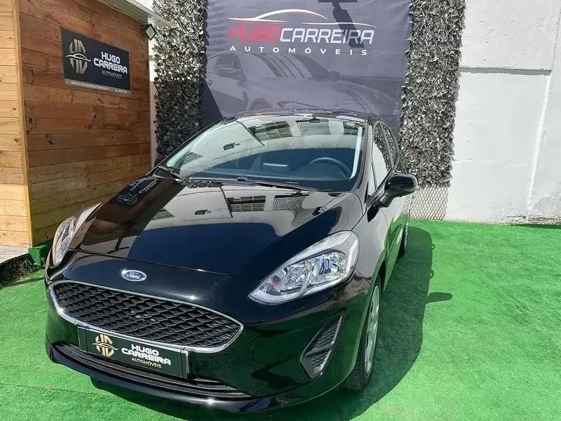 Preto Usado 2019 Ford Fiesta Trend Citadino | € 9.850 (Bom preço) - Imagem 1/4