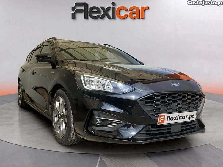 Preto Usado 2020 Ford Focus ST-Line Carrinha | € 16.490 (Preço justo) - Imagem 1/1