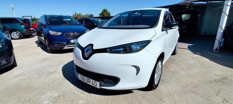 Branco Usado 2014 Renault Zoe Intens Citadino | € 6.250 (Bom preço) - Imagem 1/4