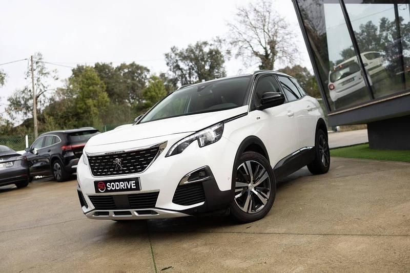 Usado Peugeot 3008 130 HP (95 kW) 2019 Branco SUV