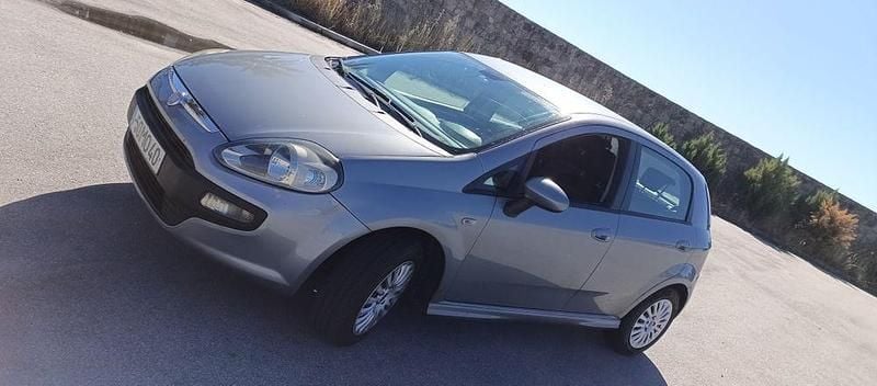 Usado 2011 Fiat Punto Evo Citadino | € 4.500 (Preço justo) - Imagem 1/4