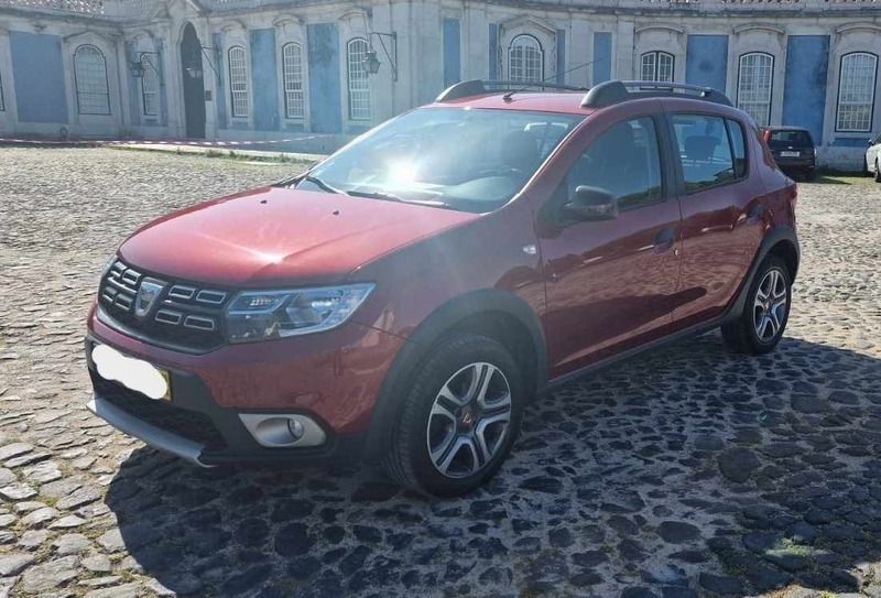 Vermelho Usado 2019 Dacia Sandero Citadino | € 11.750 (Preço justo) - Imagem 1/4