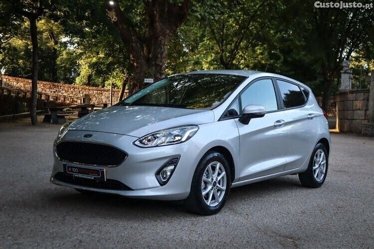 Cinza Usado 2018 Ford Fiesta Active Citadino | € 12.900 (Preço elevado) - Imagem 1/1