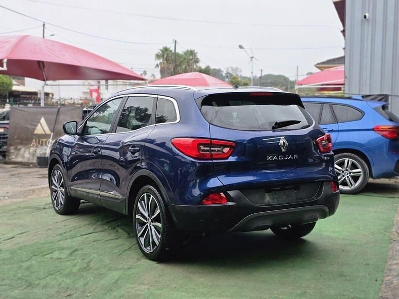 Usado Renault Kadjar Intens 110 HP (80 kW) 2017 Azul SUV