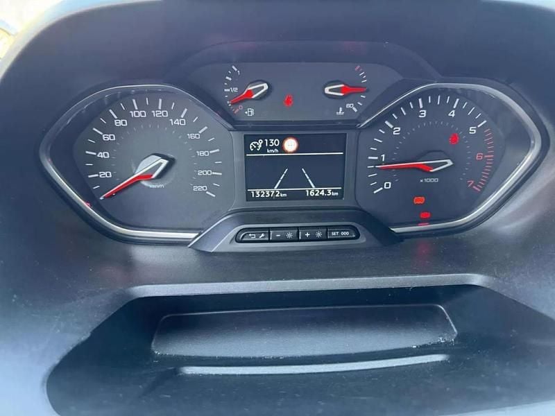 Usado Peugeot Rifter Allure 130 HP (95 kW) 2019 Branco Monovolume