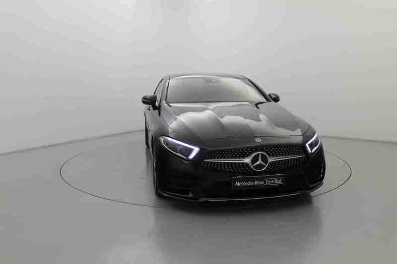 Preto Usado 2020 Mercedes CLS300 AMG line Coupé | € 54.990 - Imagem 1/4