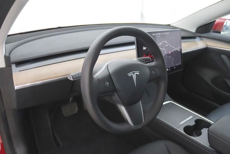 Usado Tesla Model 3 225 kW (306 HP) 2022 Outra Sedan