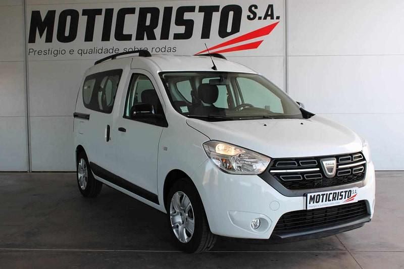 Branco Usado 2020 Dacia Dokker Monovolume | € 17.500 - Imagem 1/4