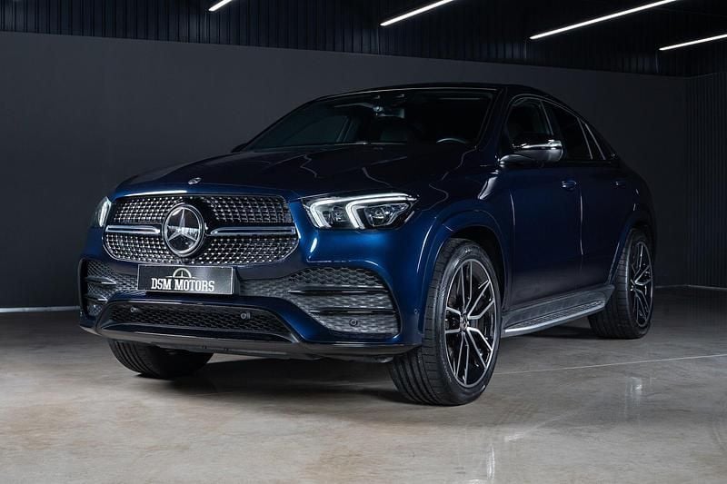 Azul Usado 2022 Mercedes GLE350 Coupé | € 77.500 (Bom preço) - Imagem 1/4