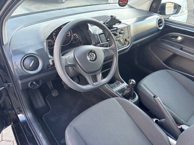 Usado VW up! Move 60 HP (44 kW) 2016 Preto Citadino