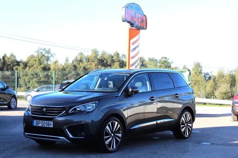 Antracite Usado 2019 Peugeot 5008 Allure Monovolume | € 23.500 (Preço elevado) - Imagem 1/4