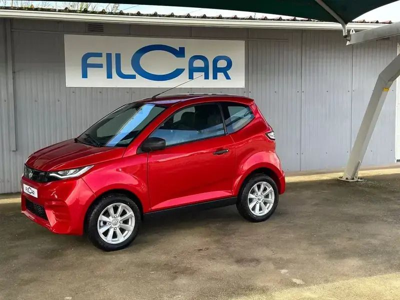 Vermelho Novo 2025 Aixam City Citadino | € 15.299 - Imagem 1/4
