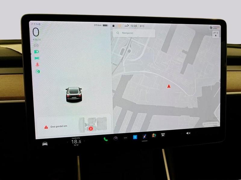 Usado Tesla Model 3 175 kW (238 HP) 2020 Cinzento Sedan