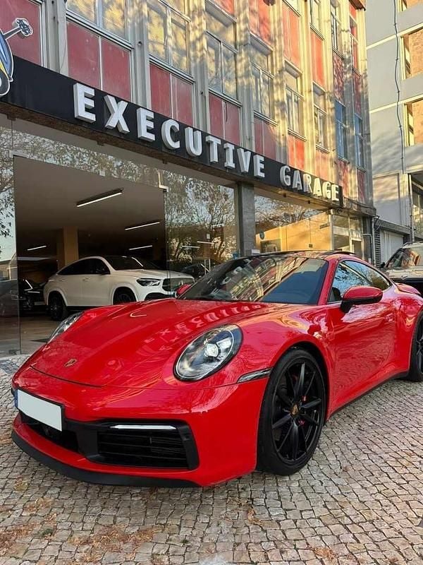 Vermelho Usado 2020 Porsche 992 | € 135.000 - Imagem 1/4