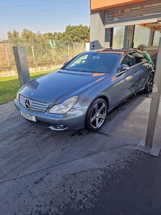 Usado Mercedes CLS320 2008