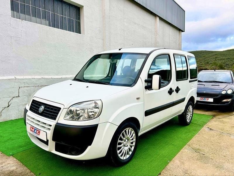 Usado 2006 Fiat Doblò Monovolume | € 4.250 (Preço justo) - Imagem 1/4