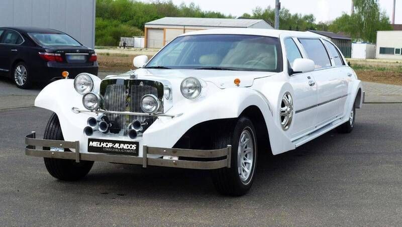 Usado Lincoln Town Car 209 HP (153 kW) 2001 Branco Sedan