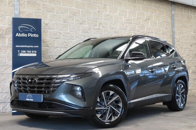 Cinzento Usado 2022 Hyundai Tucson SUV | € 28.490 (Preço justo) - Imagem 1/4