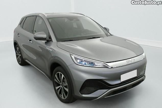Cinza Usado 2025 BYD Atto 3 Design SUV | € 33.500 (Preço justo) - Imagem 1/1