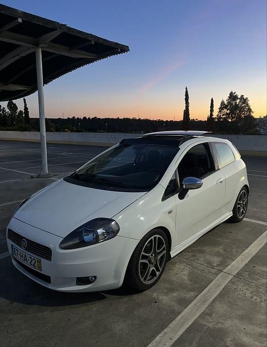 Usado 2008 Fiat Grande Punto Citadino | € 2.800 (Super Preço) - Imagem 1/4