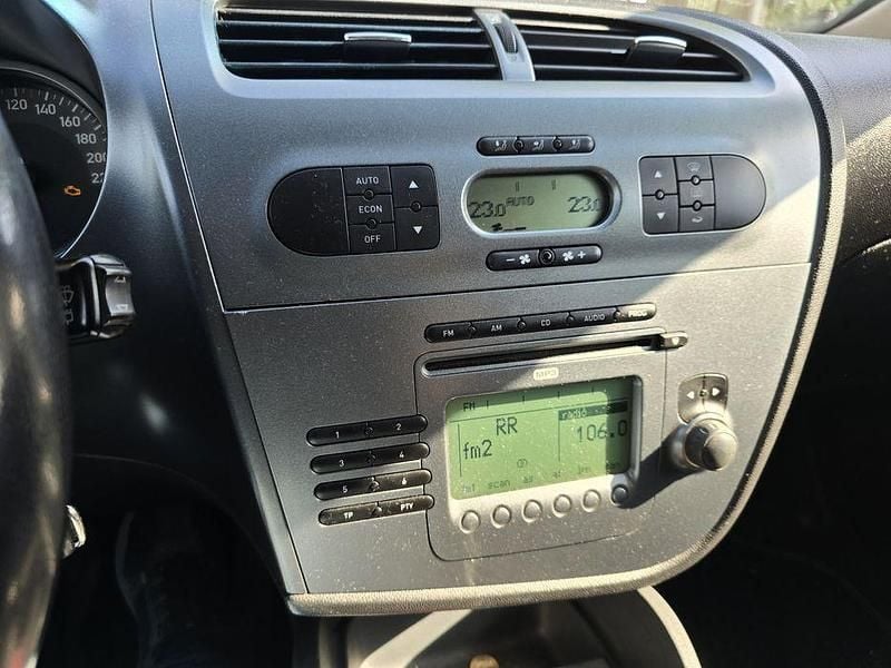Usado 2006 Seat Leon Sedan | € 6.200 - Imagem 1/4
