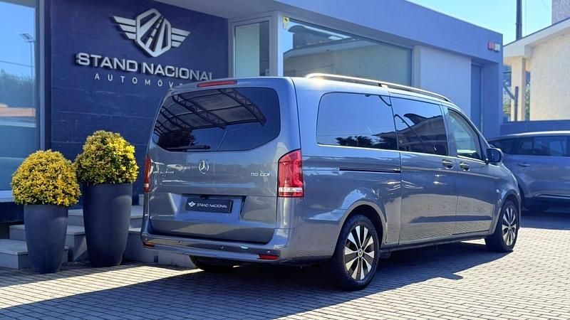 Usado Mercedes Vito 163 HP (119 kW) 2023 Cinza Van