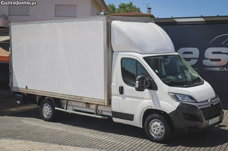 Branco Usado 2020 Citroën Jumper Monovolume | € 29.870 (Preço elevado) - Imagem 1/1