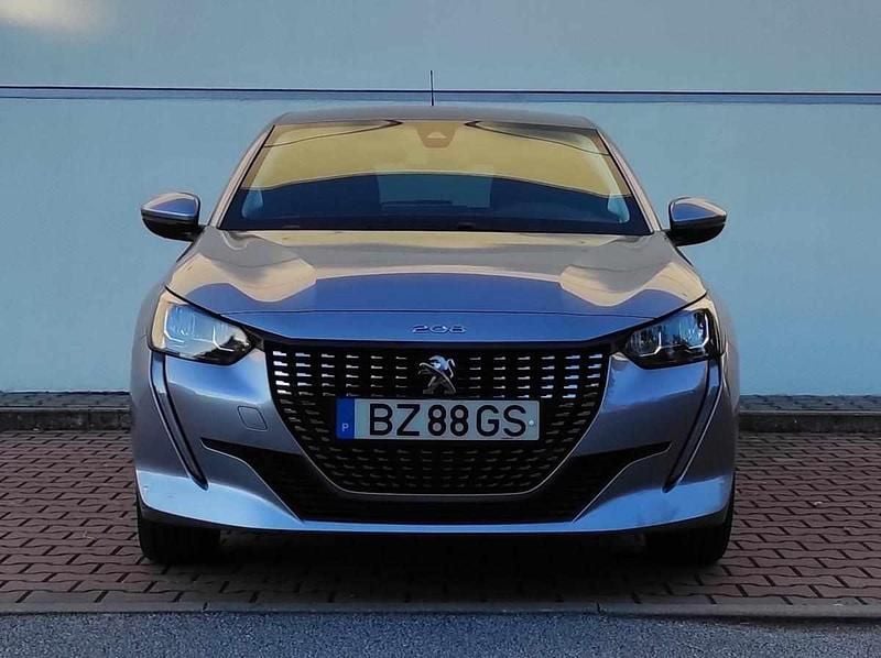 Cinzento Usado 2020 Peugeot 208 Allure Citadino | € 14.990 (Preço justo) - Imagem 1/4