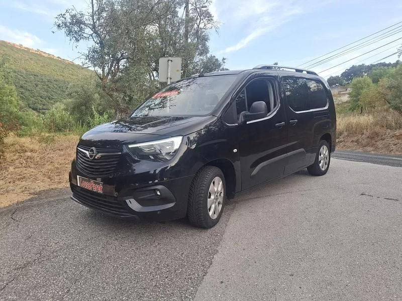 Preto Usado 2020 Opel Combo Monovolume | € 18.800 - Imagem 1/4