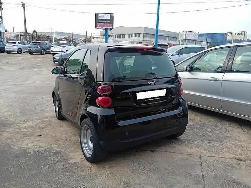 Usado Smart ForTwo Coupé 61 HP (44 kW) 2010 Preto Coupé