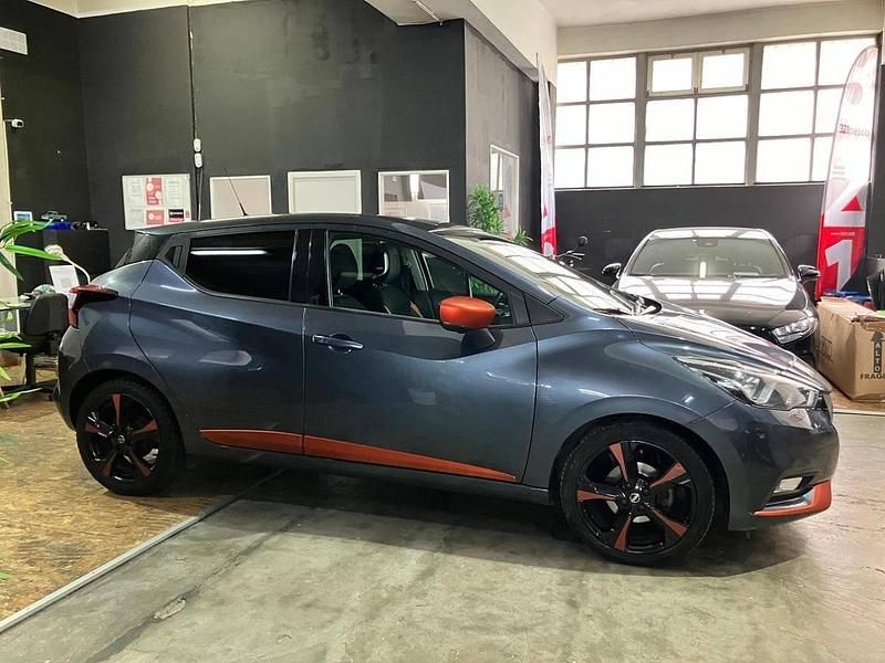 Usado Nissan Micra S 90 HP (66 kW) 2017 Cinza Citadino