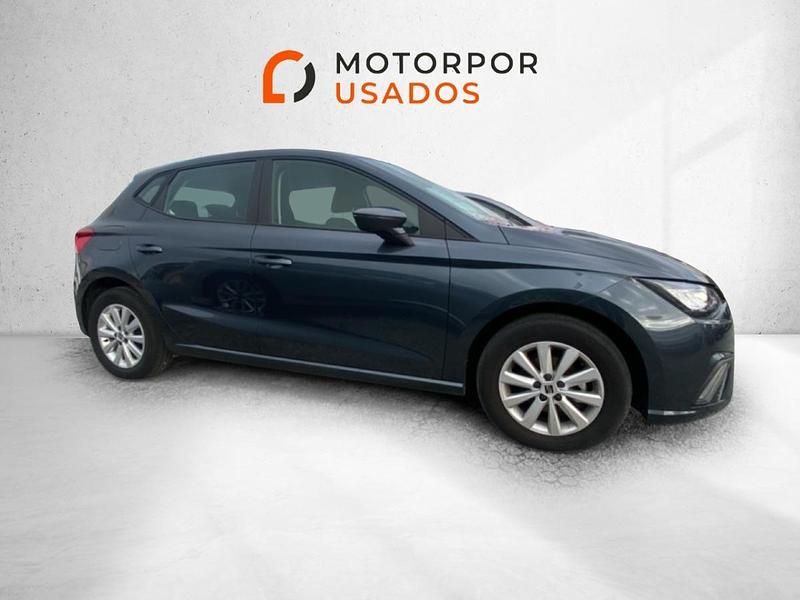 Usado Seat Ibiza Style 95 HP (69 kW) 2024 Cinza Citadino