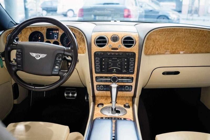 Usado Bentley Continental GT 560 HP (411 kW) 2008 Preto Coupé