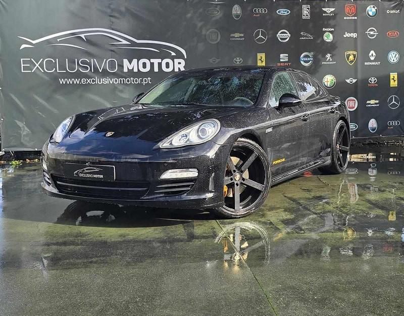 Usado Porsche Panamera 250 HP (183 kW) 2012 Preto Citadino